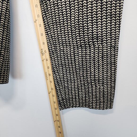 Ann Taylor LOFT Curvy Crop Pants Size 4 Black Taupe Geo Print Stretch Teacher - Picture 10 of 15